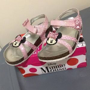 Girls Mickey Mouse shoes used size 12